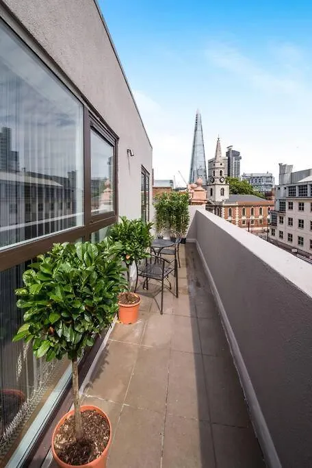 7 Borough Apartments - Spacious 2-Bed, 2-Bath In Prime Location London United Kingdom