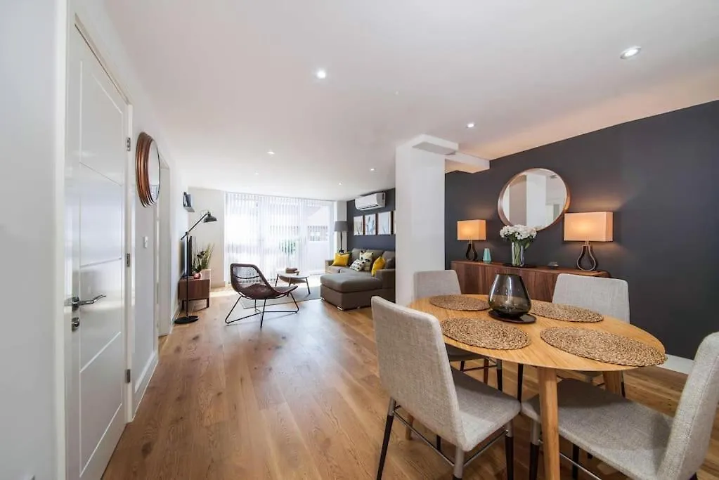 7 Borough Apartments - Spacious 2-Bed, 2-Bath In Prime Location London United Kingdom